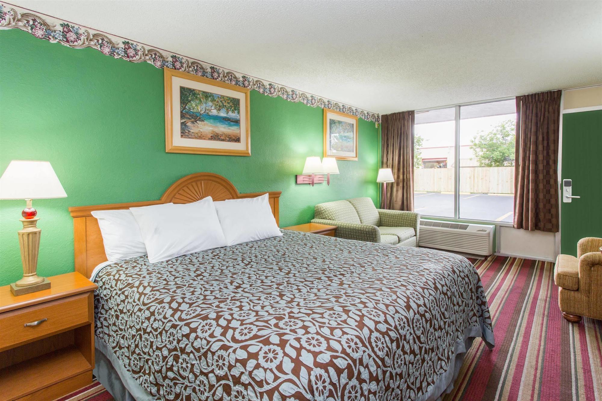 Days Inn By Wyndham Fort Myers Zewnętrze zdjęcie
